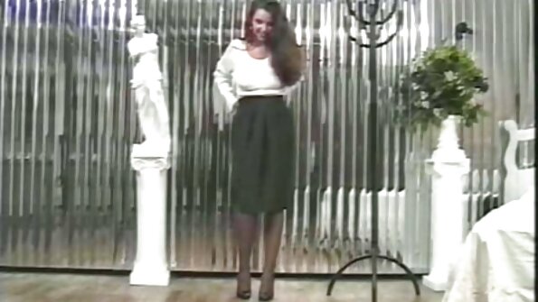 大きなお尻の雌犬は、彼女が彼女の足を広げるとき、彼女の男を素晴らしい気分にさせます えろ どう が おんな むけ