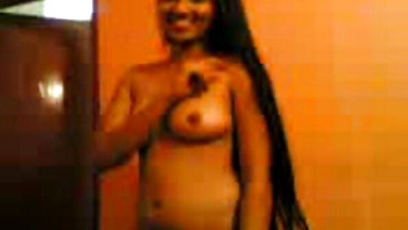 黒髪の女性は彼女の女とお尻の中に2本のチンポを一緒に入れます 女の子 向け av 動画