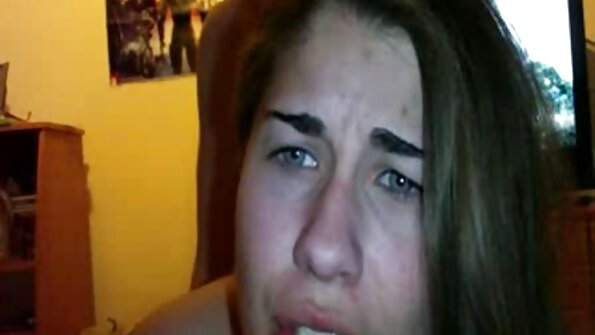 触られるのが大好きな大きなお尻の可愛い人が彼女の男に指で触れられている 無料 エロ 動画 しみけん