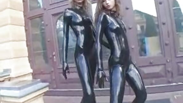 大人のおもちゃを手にしたビンボが熱くジャッキオフ えろ 無料 女性